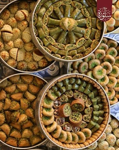 Orientaliska sötsaker - baklava och traditionella delikatesser
