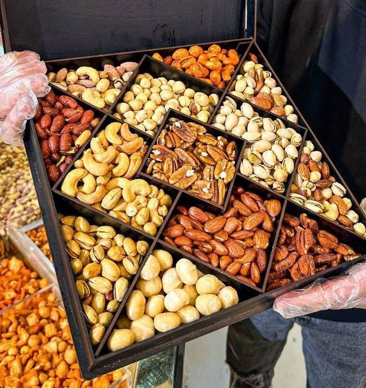 Premium blandade nötter och frön - mandlar, cashewnötter, pistagenötter och mer
